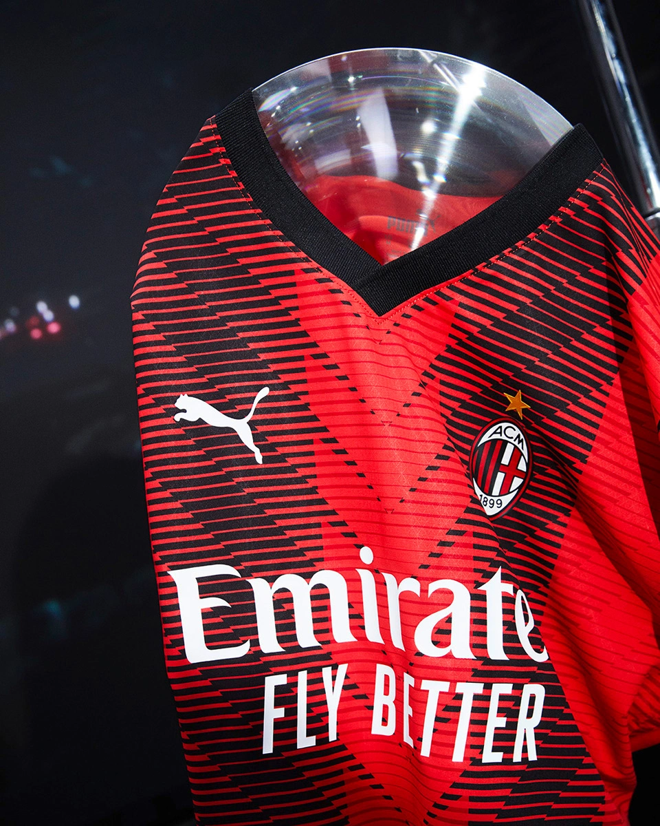 热议海港输球：古斯塔沃停赛影响大；亚冠已是舆论负担