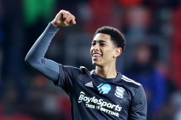 曼联新帝星已定申请转会，一周双赛却无缘出场！阿莫林解释不用原因