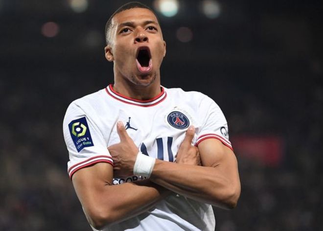 佩莱格里尼：“这支巴萨一直在上演精彩的比赛”