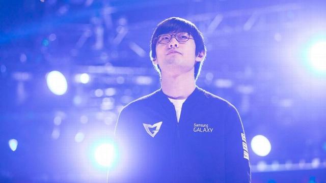 NAVI在ESL职业联赛第22季中被淘汰