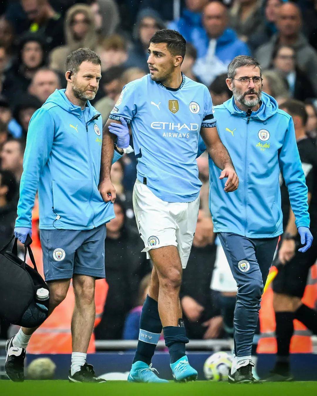 CBA：广东男篮顶住压力 力克广厦