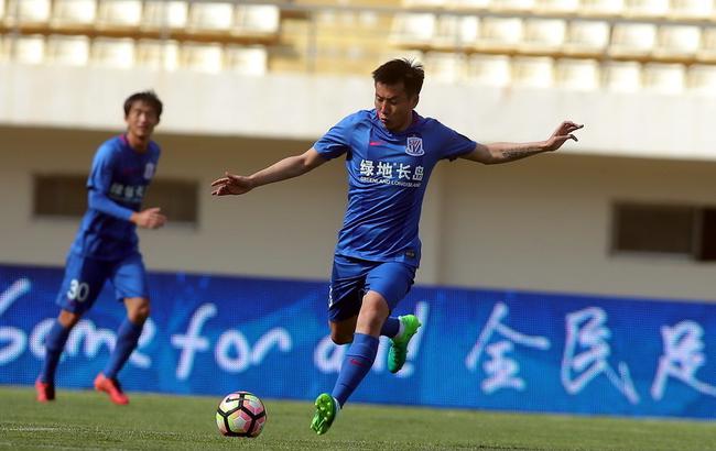 非洲杯半场：杜比贴地斩破门，津巴布韦暂1-0埃及（半场战报：杜比低射破门，津巴布韦暂以1-0领先埃及）