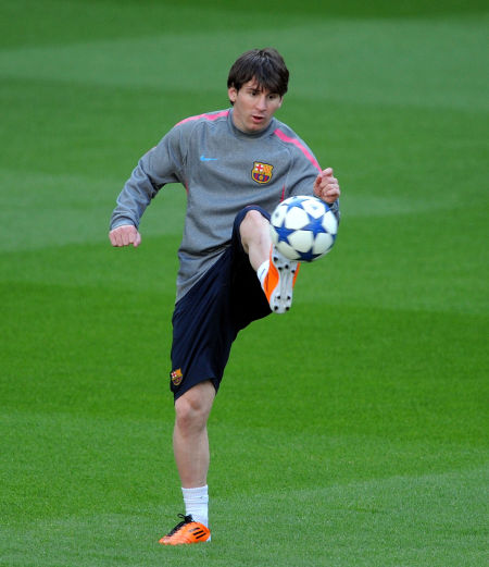 里程碑！东契奇职业生涯常规赛总篮板突破4000大关