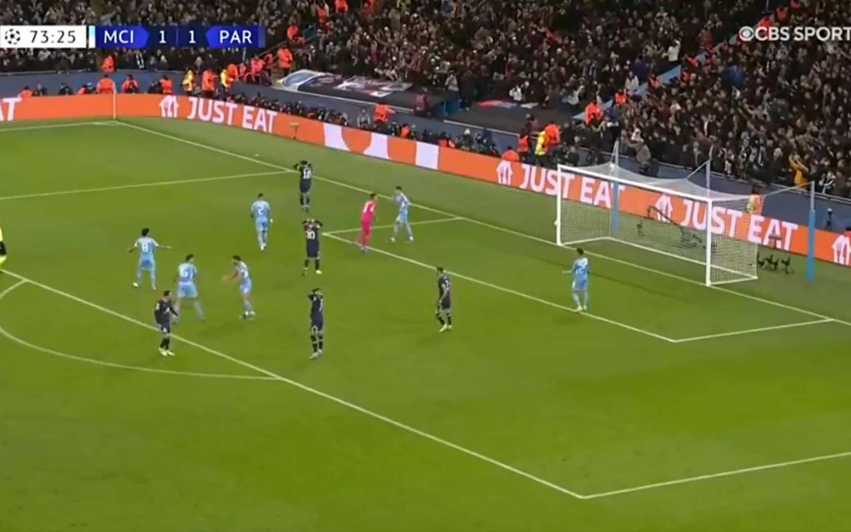 皇马高层聚焦伤病潮，矛头指向体能教练