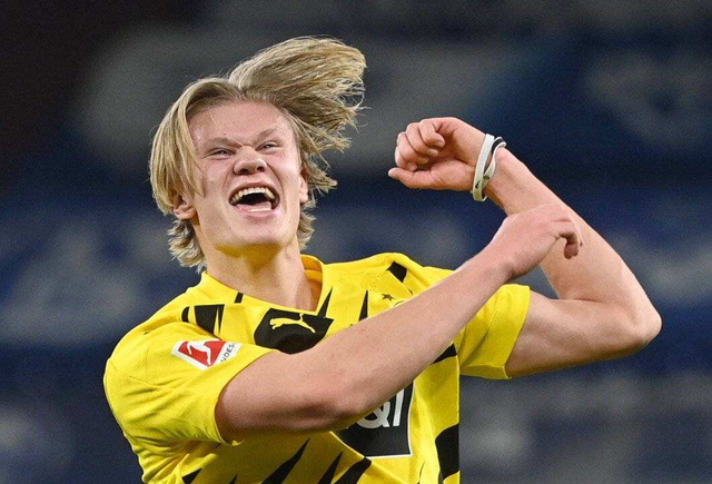 意超杯半场：内雷斯破门，那不勒斯1-0米兰（意超杯半场战报：内雷斯建功，那不勒斯暂1-0领先米兰）